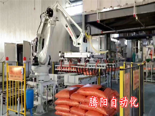 飼料碼垛機器人企業(yè)減低人力成本、提高生產(chǎn)效率的必然選擇